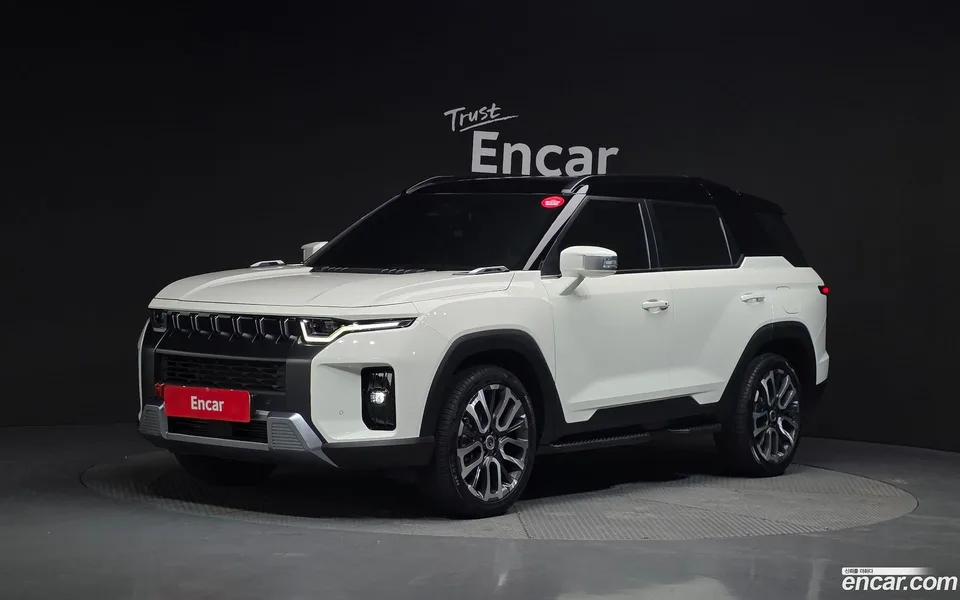 KG Mobility Torres 1.5 2WD 2023 — фото 1, купить с доставкой в Москву