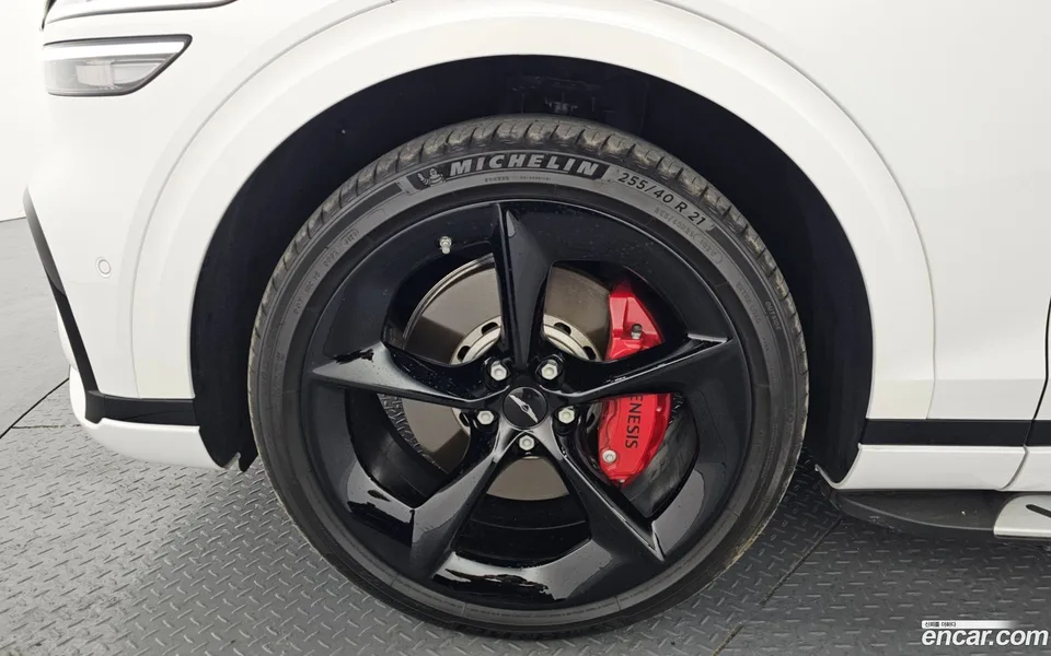 Genesis GV70 3.5T AWD 2025 — миниатюра 2