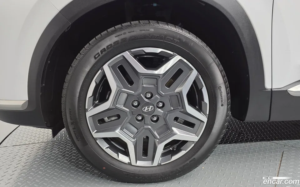 Hyundai SantaFe HEV 1.6 2WD 2023 — миниатюра 5