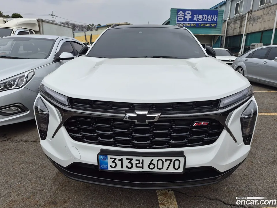 Chevrolet Trax Crossover 1.2 RS 2025 — миниатюра 3