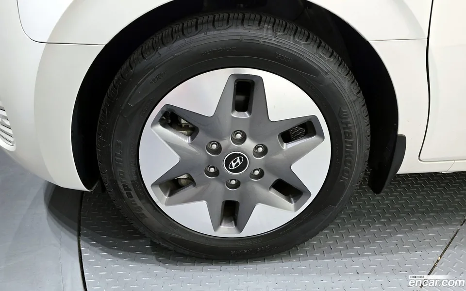 Hyundai Staria 4WD 9 2022 — миниатюра 5