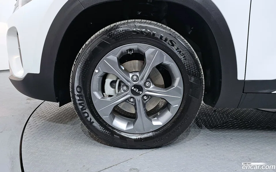 Kia Seltos 2.0 2WD 2024 — миниатюра 5