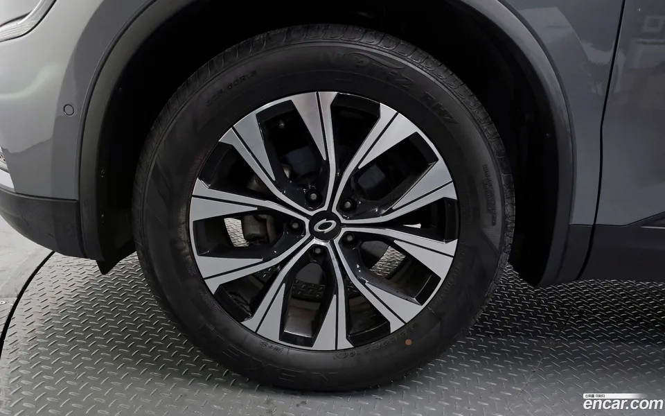Renault Samsung QM6 2.0 GDe LE 2WD 2022 — миниатюра 2