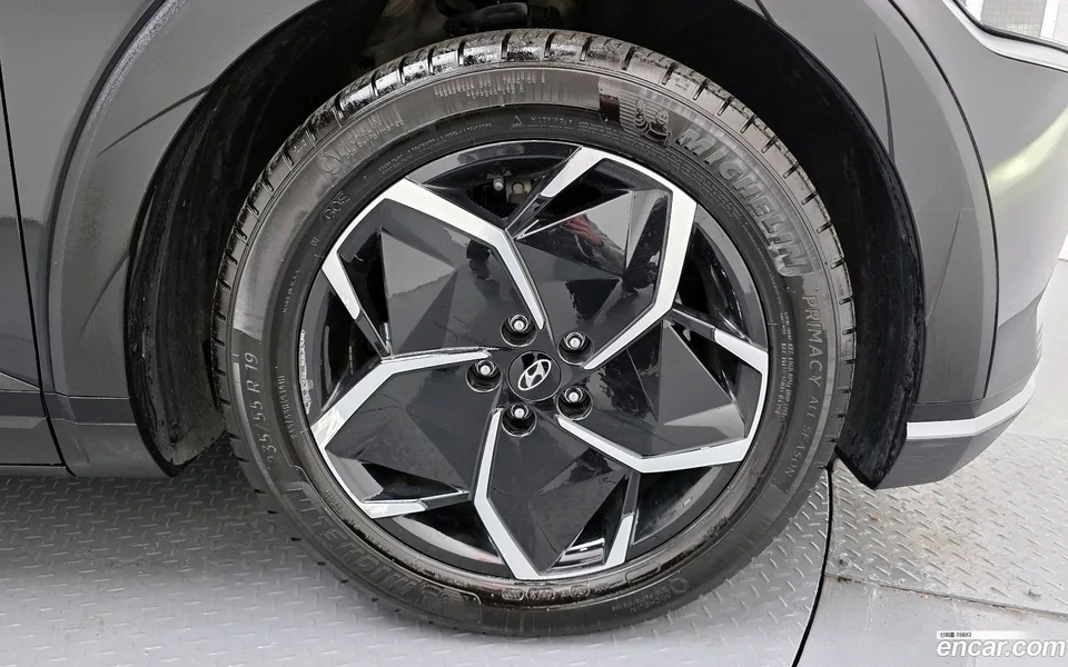 Hyundai Ioniq 5 2024 — миниатюра 2