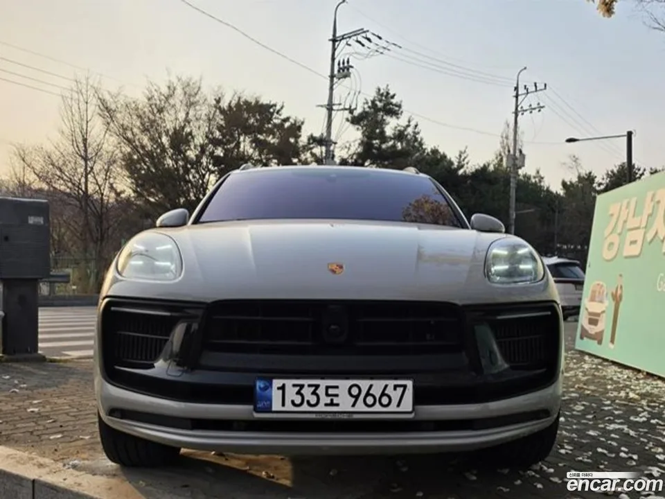 Porsche Macan 2.9 GTS 2023 — миниатюра 3