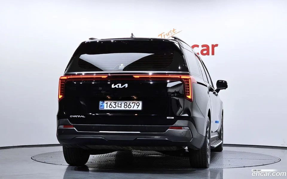 Kia Carnival HEV 9 2024 — миниатюра 4