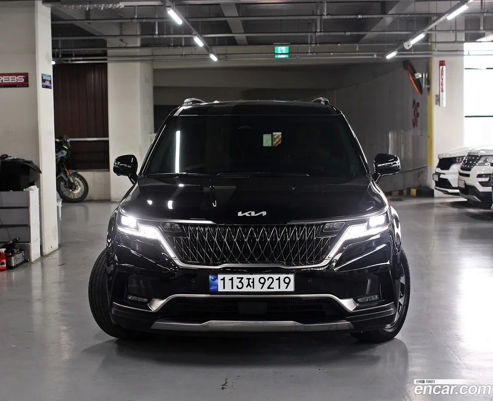 Kia Carnival 9 2023 — миниатюра 3