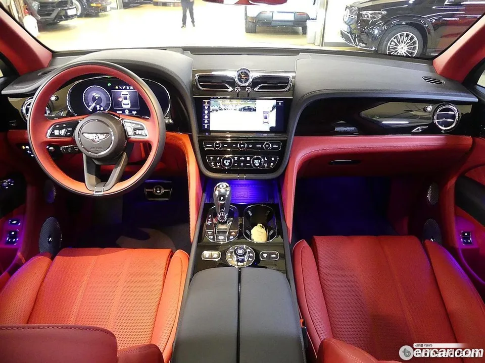 Bentley Bentayga 4.0 V8 S 2023 — миниатюра 4