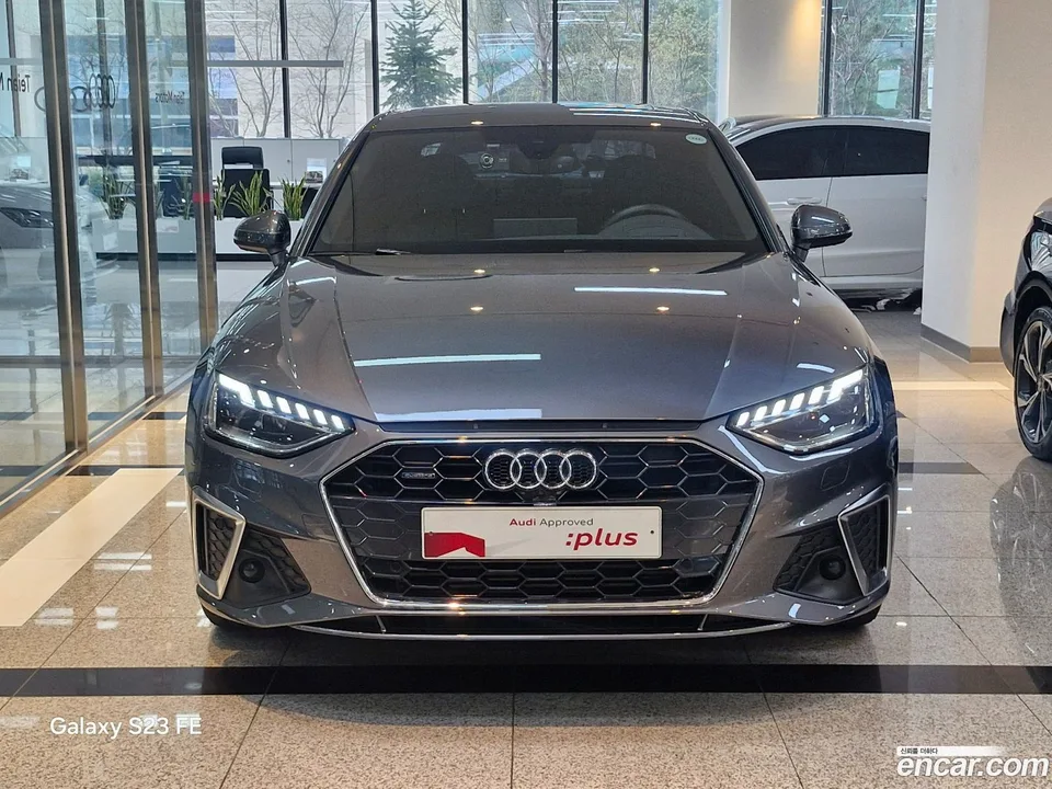 Audi A4 45 TFSI 2023 — миниатюра 3