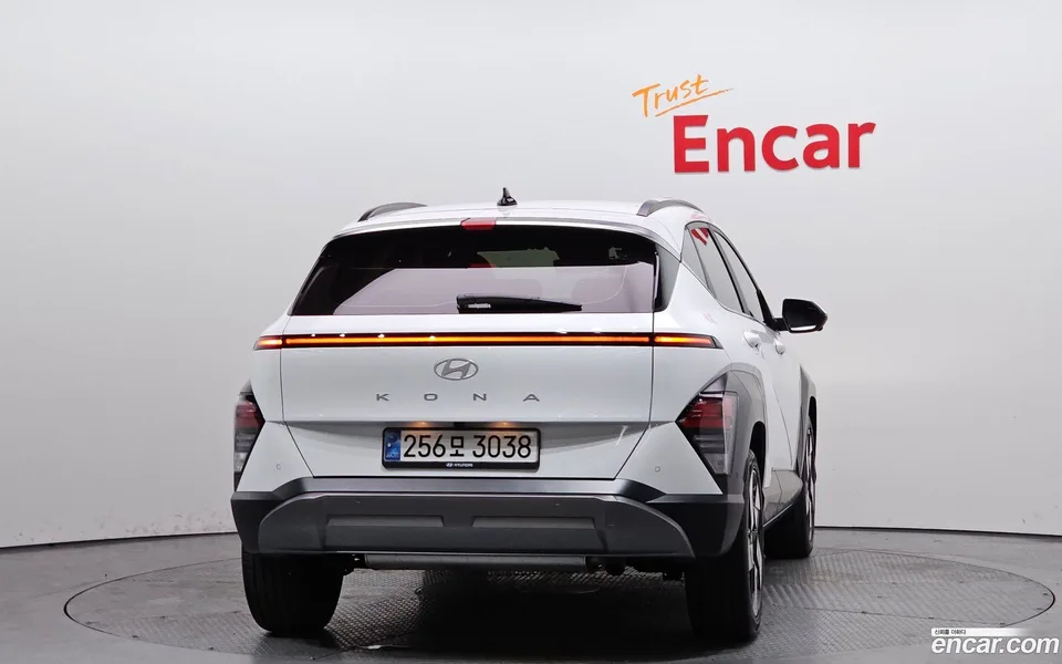 Hyundai Kona 1.6 2WD 2024 — миниатюра 4