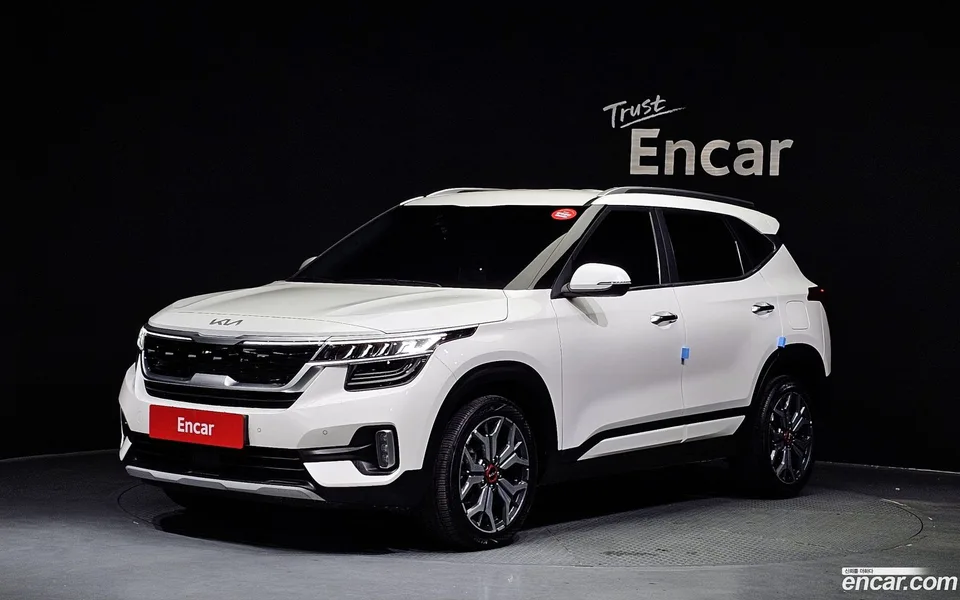 Kia Seltos 1.6 4WD 2022 — фото 1, купить с доставкой в Москву