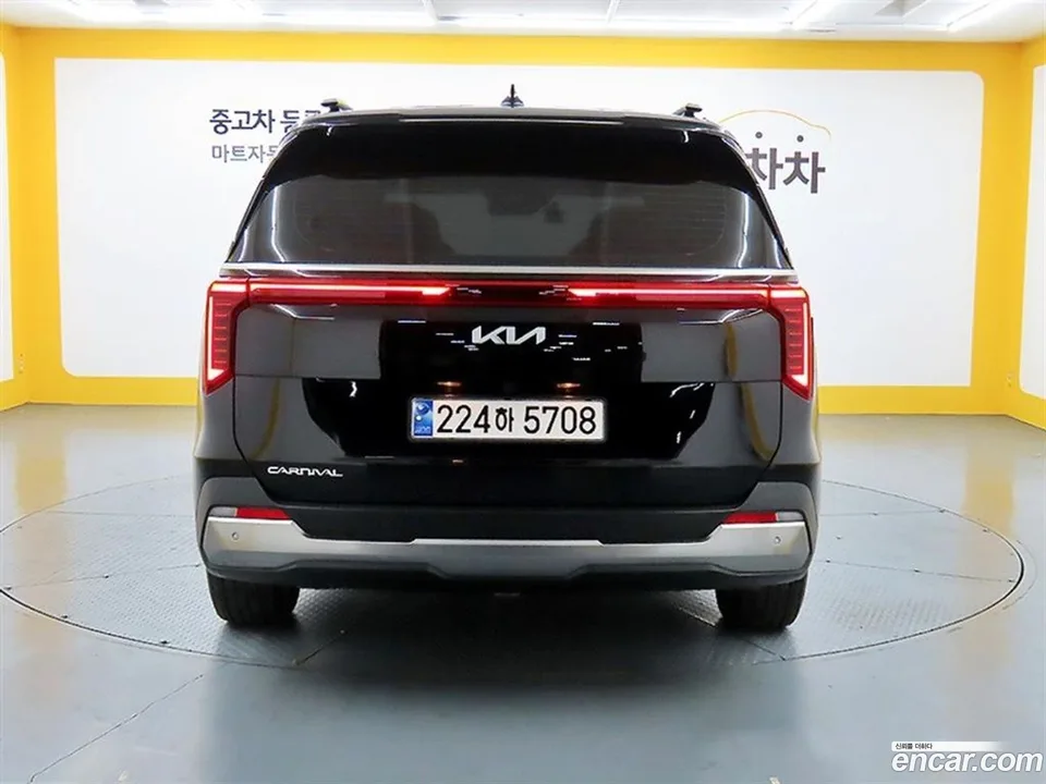 Kia Carnival 9 2024 — миниатюра 4