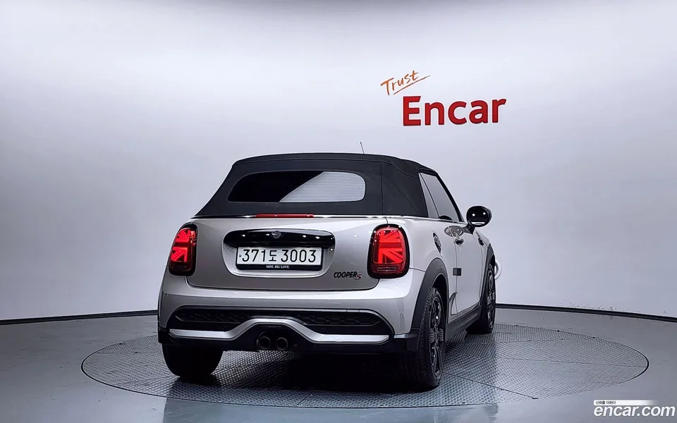 MINI Cooper S Convertible 2022 — миниатюра 4