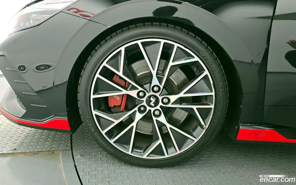 Hyundai Avante 2.0 N 2023 — миниатюра 2