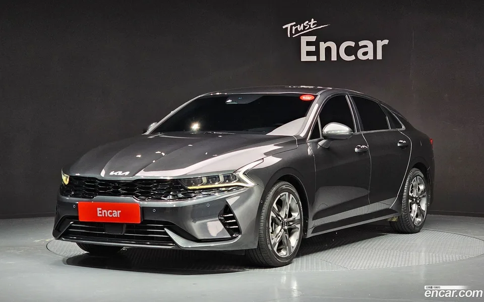 Kia K5 Hybrid 2022 — фото 1, купить с доставкой в Москву