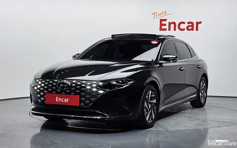 Hyundai Grandeur IG Hybrid 2022 buy in Moscow