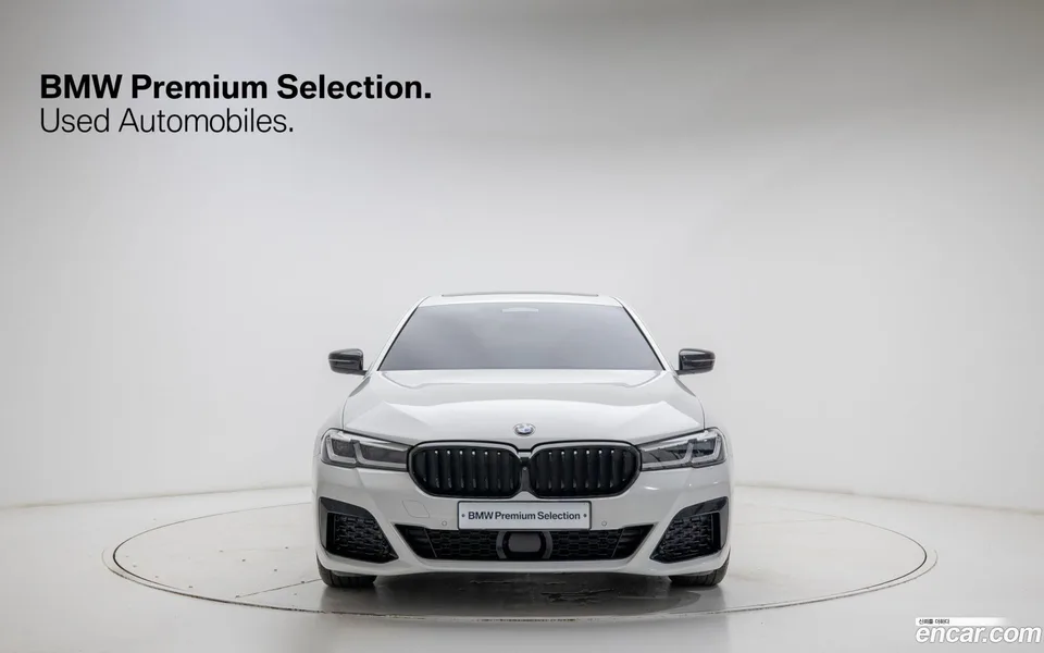 BMW 5 Series 520i M 2023 — миниатюра 3