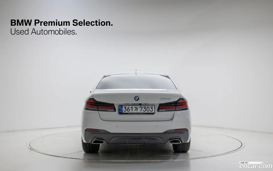 BMW 5 Series 520i M 2023 — миниатюра 4