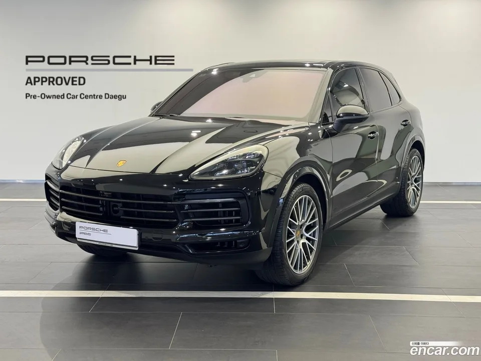 Porsche Cayenne 3.0 2023 — фото 1, купить с доставкой в Москву