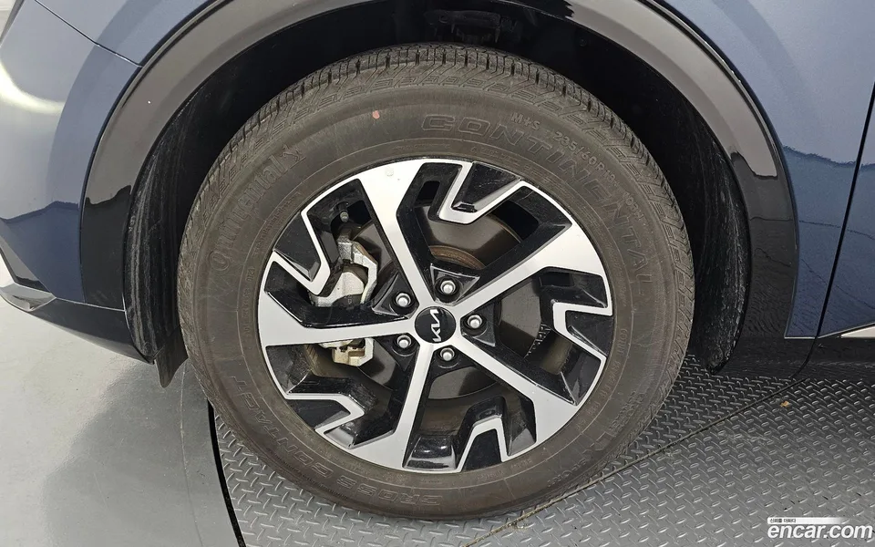 Kia Sportage Hybrid 2WD 2023 — миниатюра 2