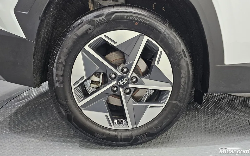 Hyundai Tucson NX4 1.6 2WD 2025 — миниатюра 2