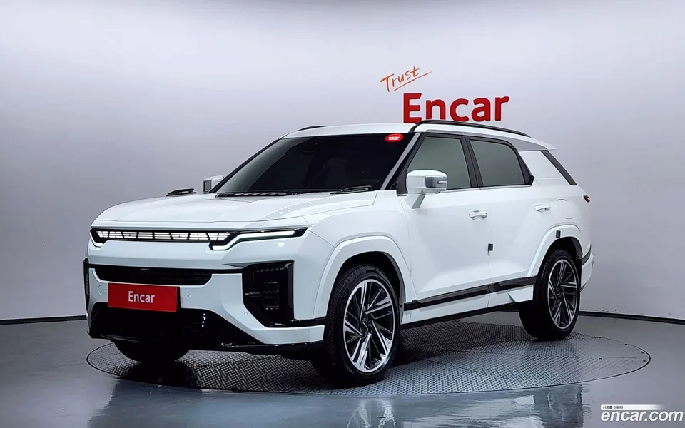 KG Mobility Actyon 1.5 2WD 2024 — фото 1, купить с доставкой в Москву