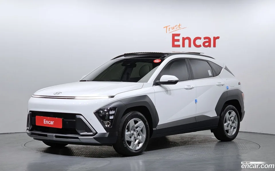 Hyundai Kona 1.6 2WD 2023 — фото 1, купить с доставкой в Москву