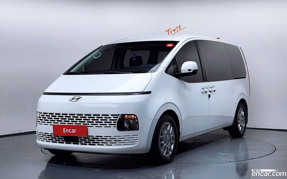 Hyundai Staria 4WD 9 2022 — миниатюра 3