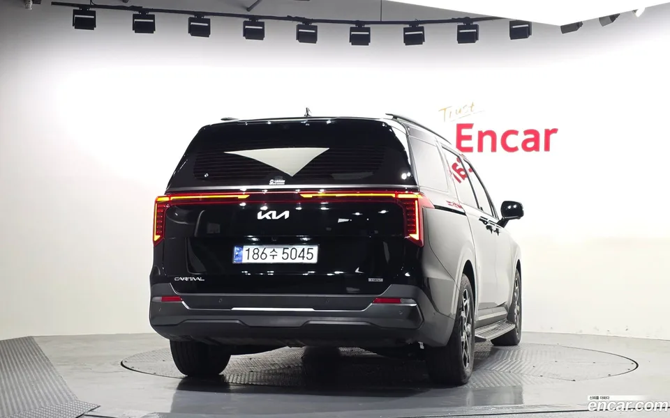 Kia Carnival HEV 7 2024 — миниатюра 4