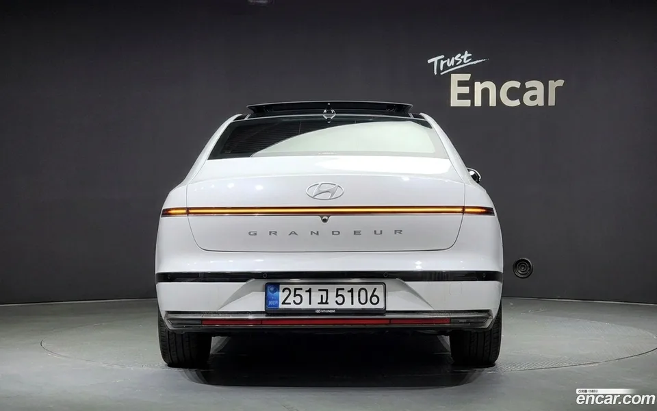 Hyundai Grandeur Hybrid 2025 — миниатюра 4