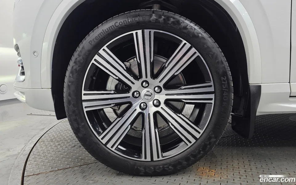 Volvo XC90 B6 2022 — миниатюра 2
