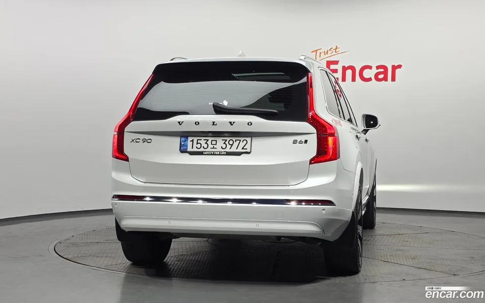 Volvo XC90 B6 2022 — миниатюра 4