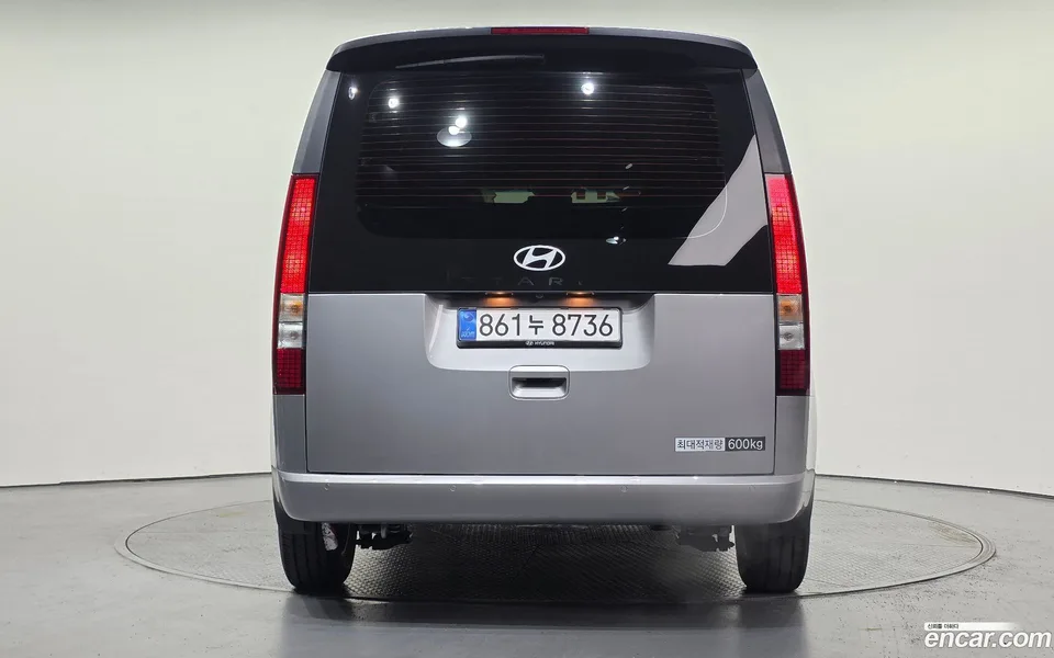Hyundai Staria L3.5 5 2025 — миниатюра 4