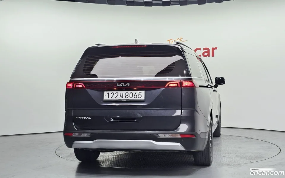 Kia Carnival 9 2022 — миниатюра 4