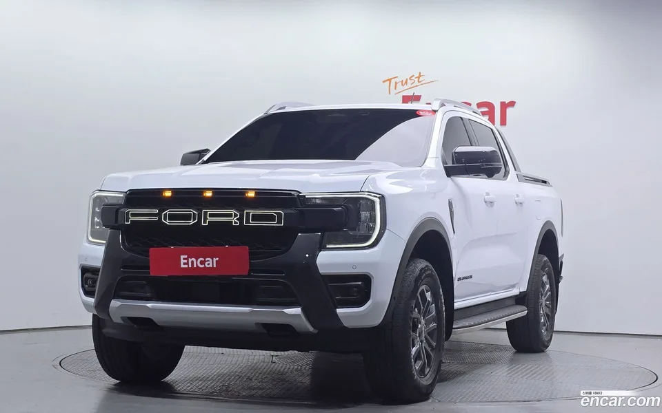 Ford Ranger 2.0 2023 — фото 1, купить с доставкой в Москву