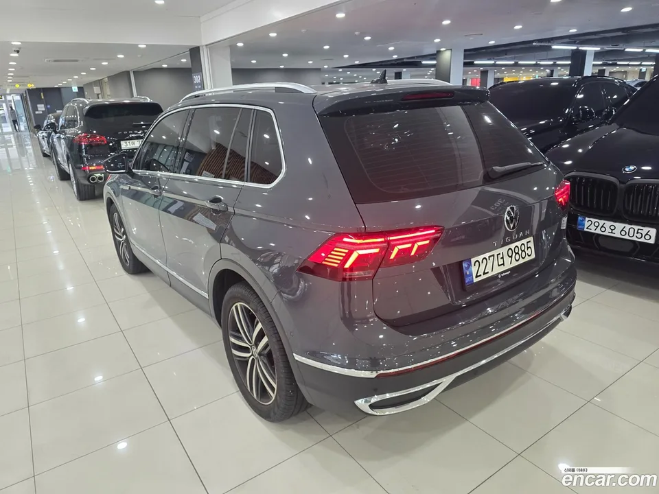 Volkswagen Tiguan 2.0 TDI 2023 — миниатюра 2