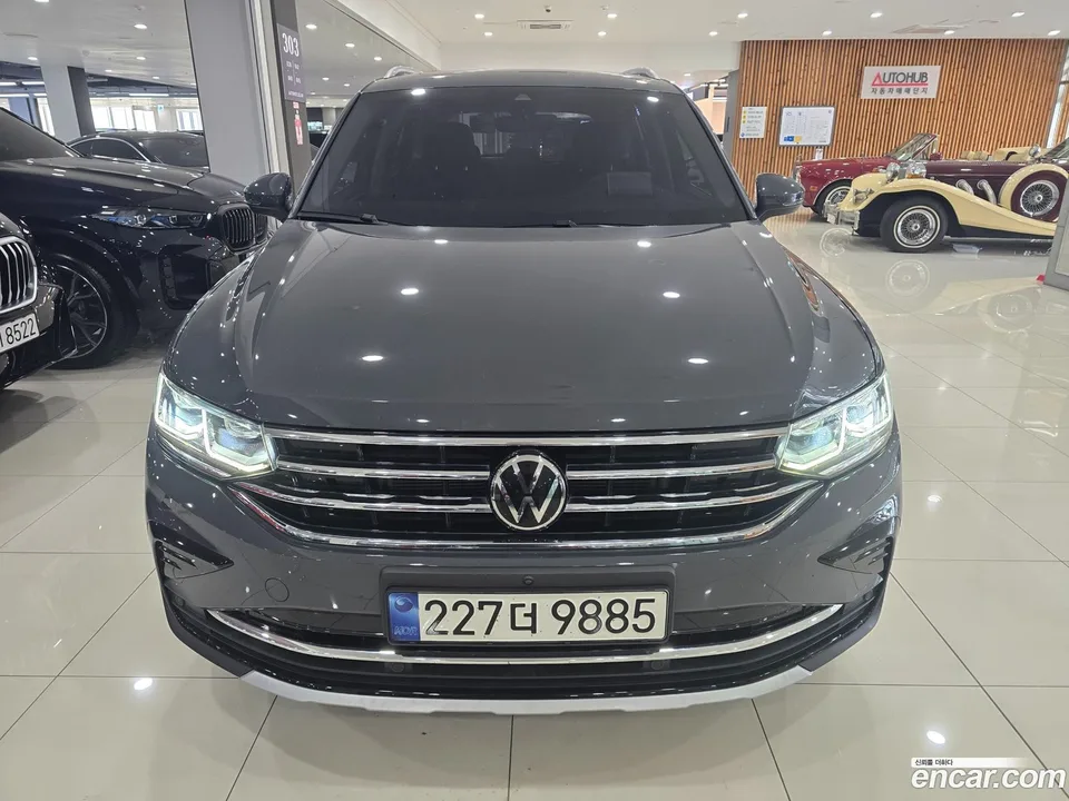 Volkswagen Tiguan 2.0 TDI 2023 — фото 1, купить с доставкой в Москву