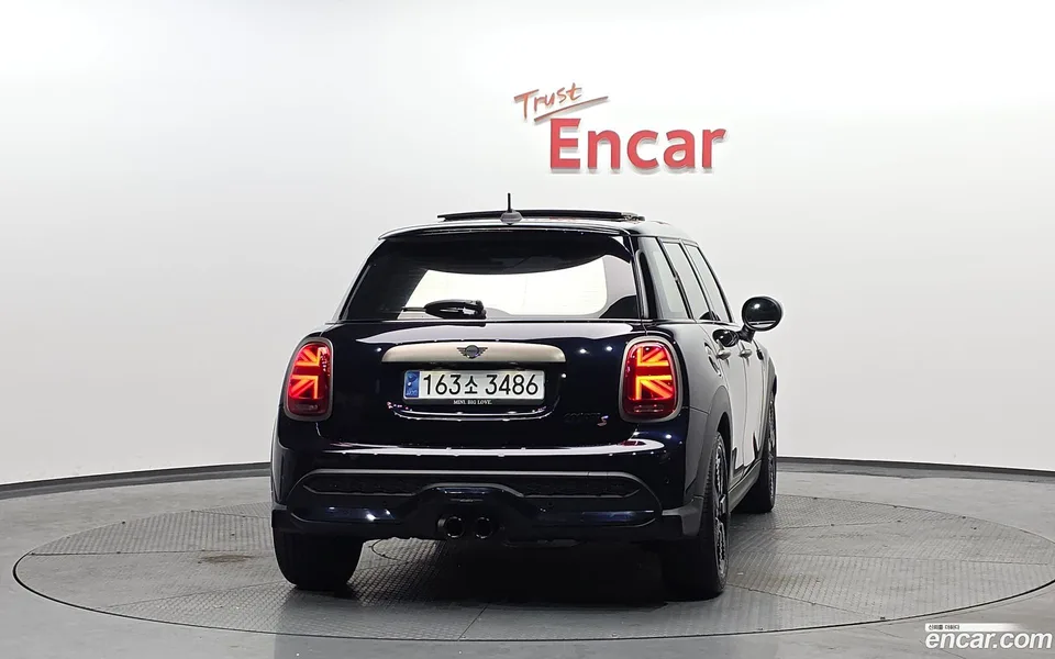 MINI Cooper S 5 2023 — миниатюра 4