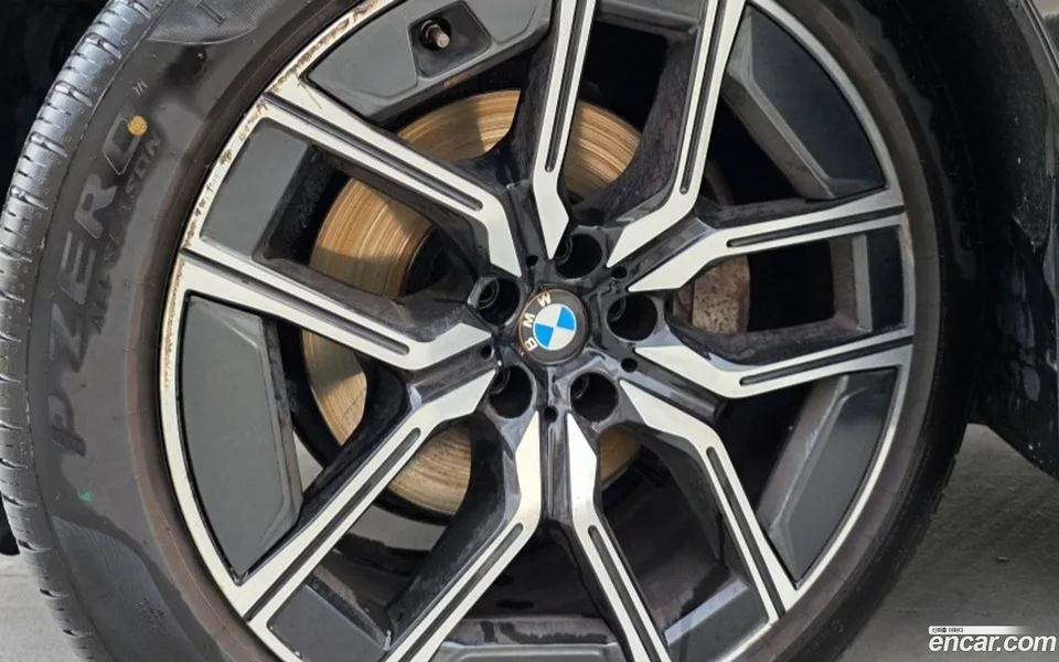 BMW 7 Series 740d xDrive M 2024 — миниатюра 2