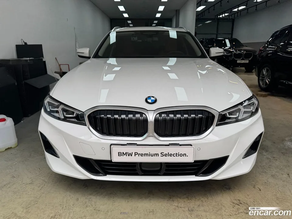 BMW 3 Series 320d 2025 — thumbnail 3