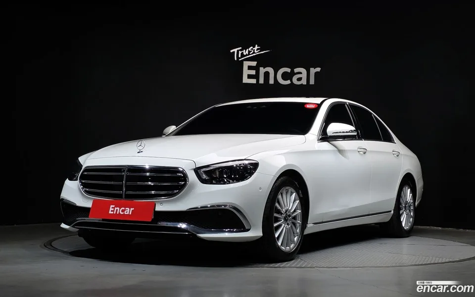 Mercedes-Benz E-Class E250 2022 — фото 1, купить с доставкой в Москву