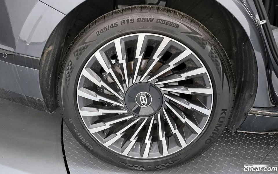 Hyundai Grandeur Hybrid 2024 — миниатюра 5
