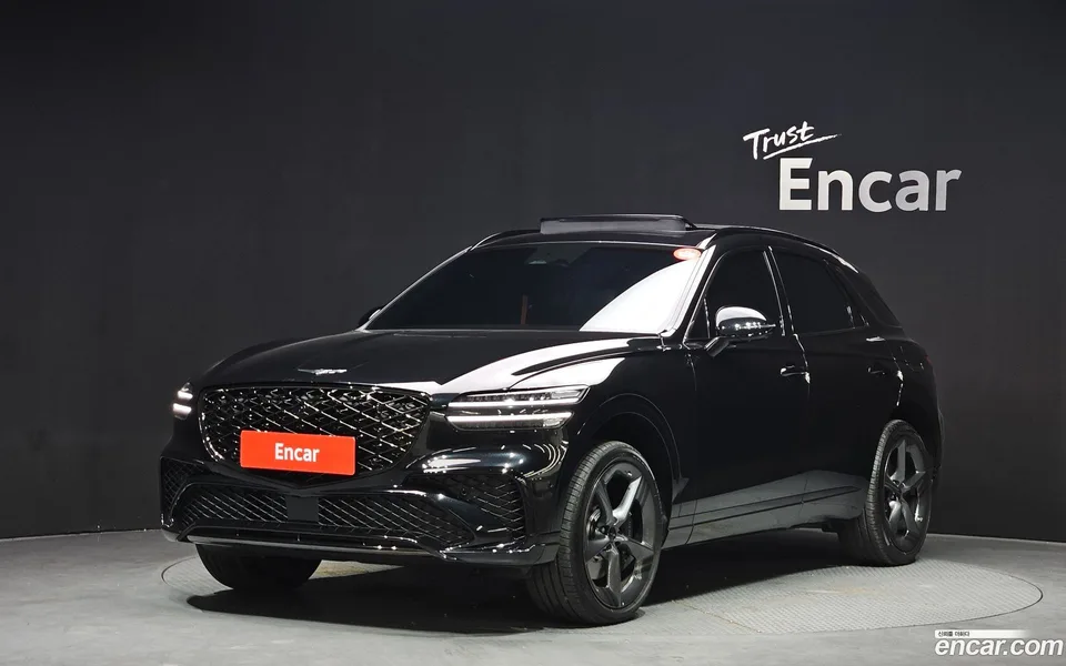 Genesis GV70 2.5T AWD 2024 — фото 1, купить с доставкой в Москву