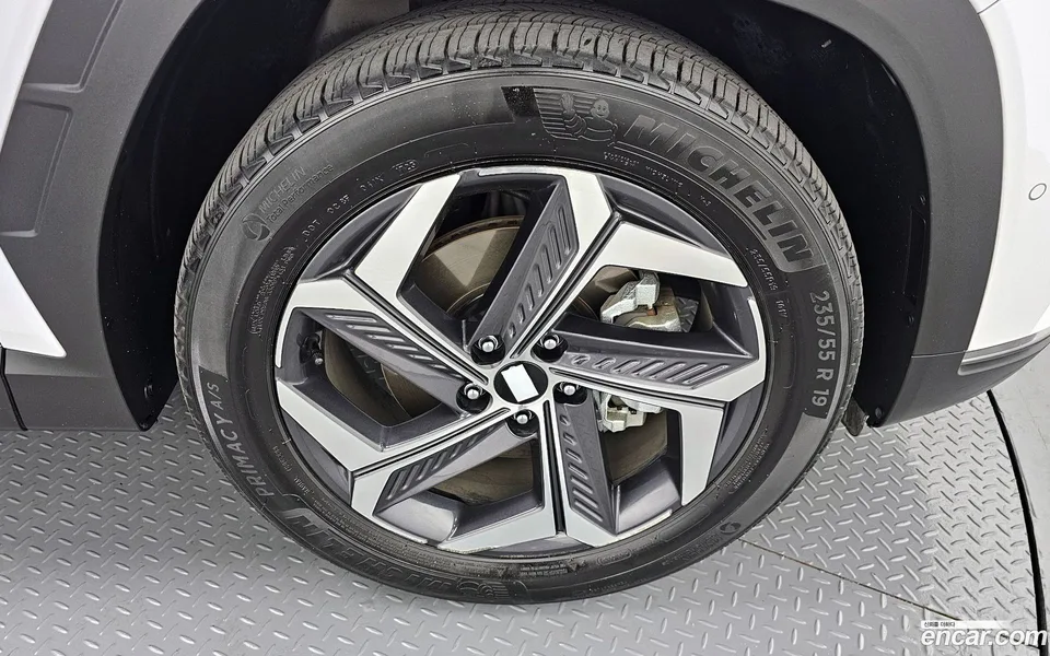 Hyundai Tucson Hybrid 2WD 2023 — миниатюра 5