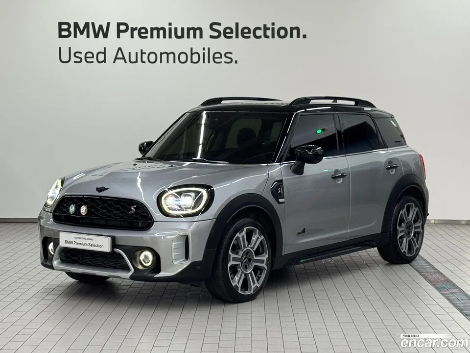 MINI Cooper S Countryman ALL4 2023 — photo 1, buy with delivery to Moscow