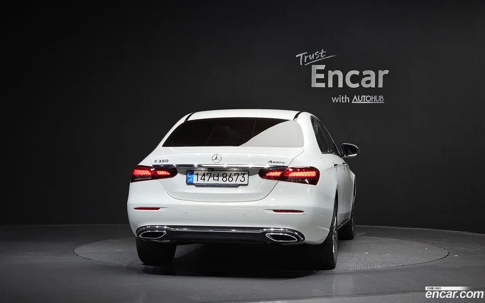 Mercedes-Benz E-Class E350 4MATIC 2022 — миниатюра 4