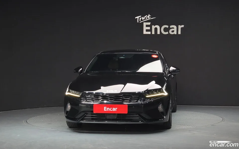 Kia K5 Hybrid 2023 — миниатюра 3