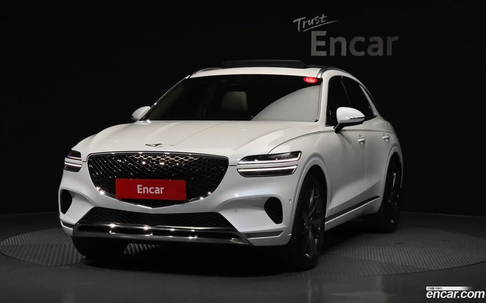 Genesis GV70 2.5T AWD 2023 — фото 1, купить с доставкой в Москву