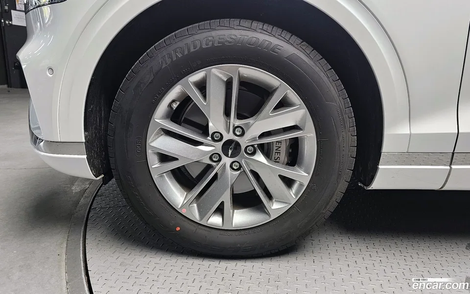 Genesis GV70 2.5T AWD 2026 — миниатюра 2
