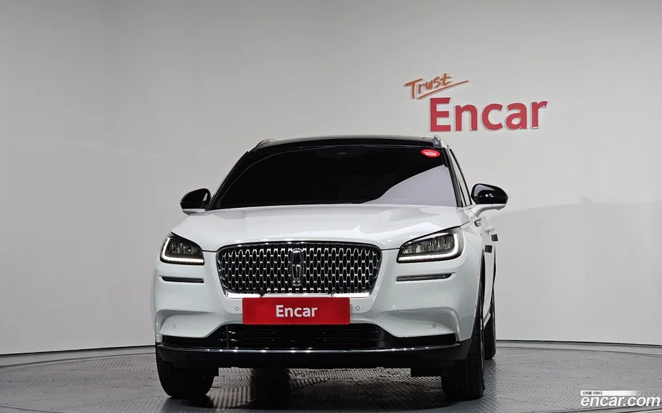Lincoln Corsair 2.0 AWD 2022 — миниатюра 3